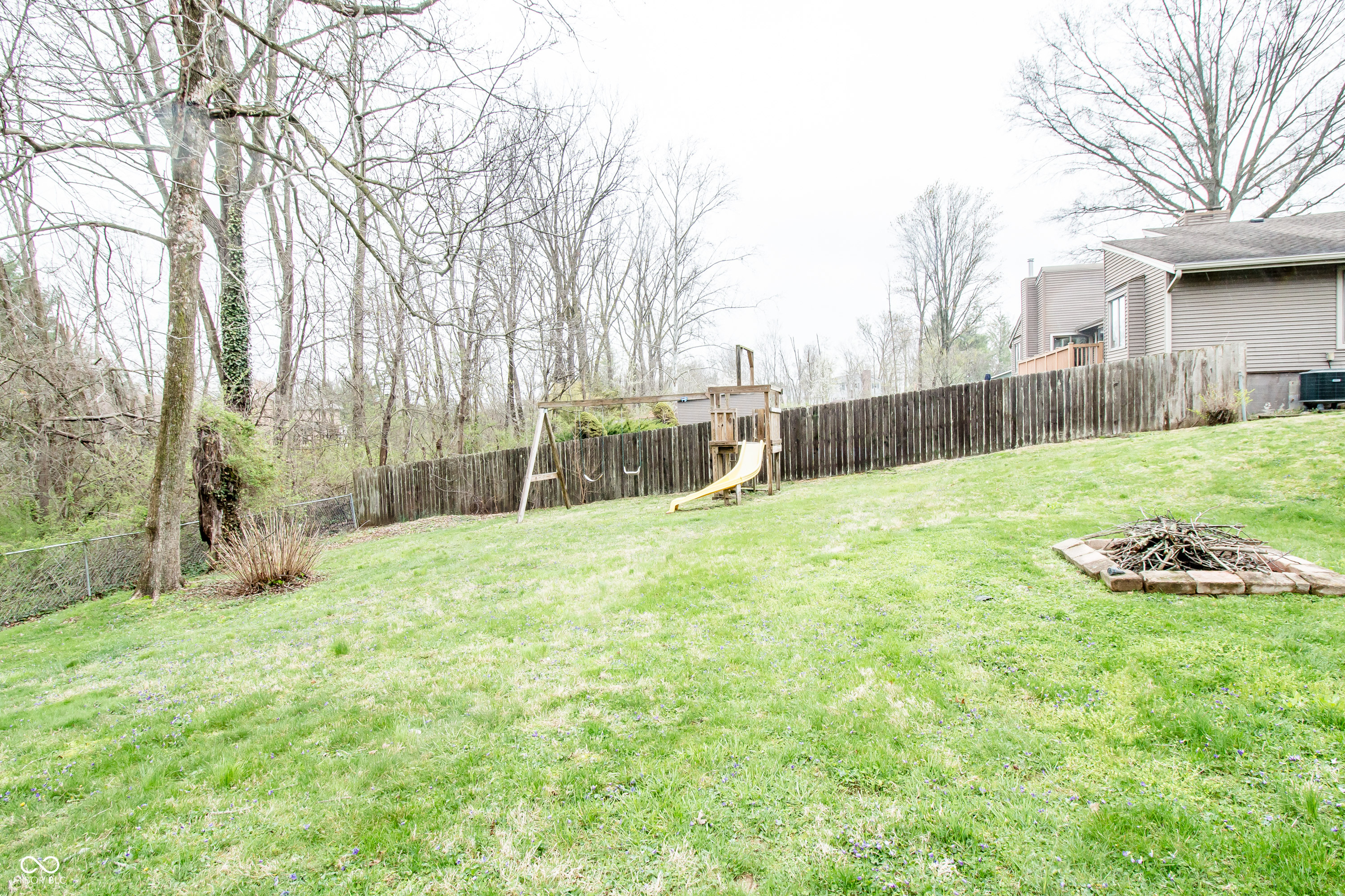 632 Ridgeview Lane Columbus, IN 47201 - Photo 39 of 40 Gallery Image 39