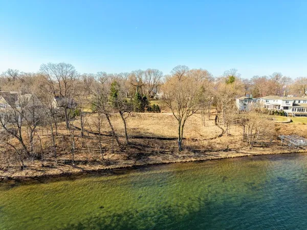 $3,500,000 | 2515 Manitou Island, White Bear Lake, MN 55110