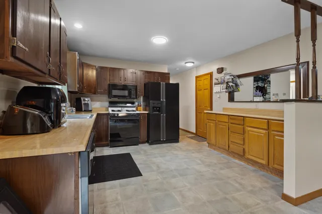 $399,000 | 13 Seyah Road, Shelburne, NH 03581