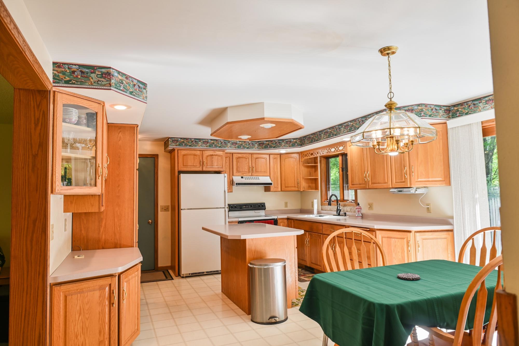 7219 Woodcrest Drive Rhinelander, WI 54501 - Photo 3 of 52 Gallery Image 3