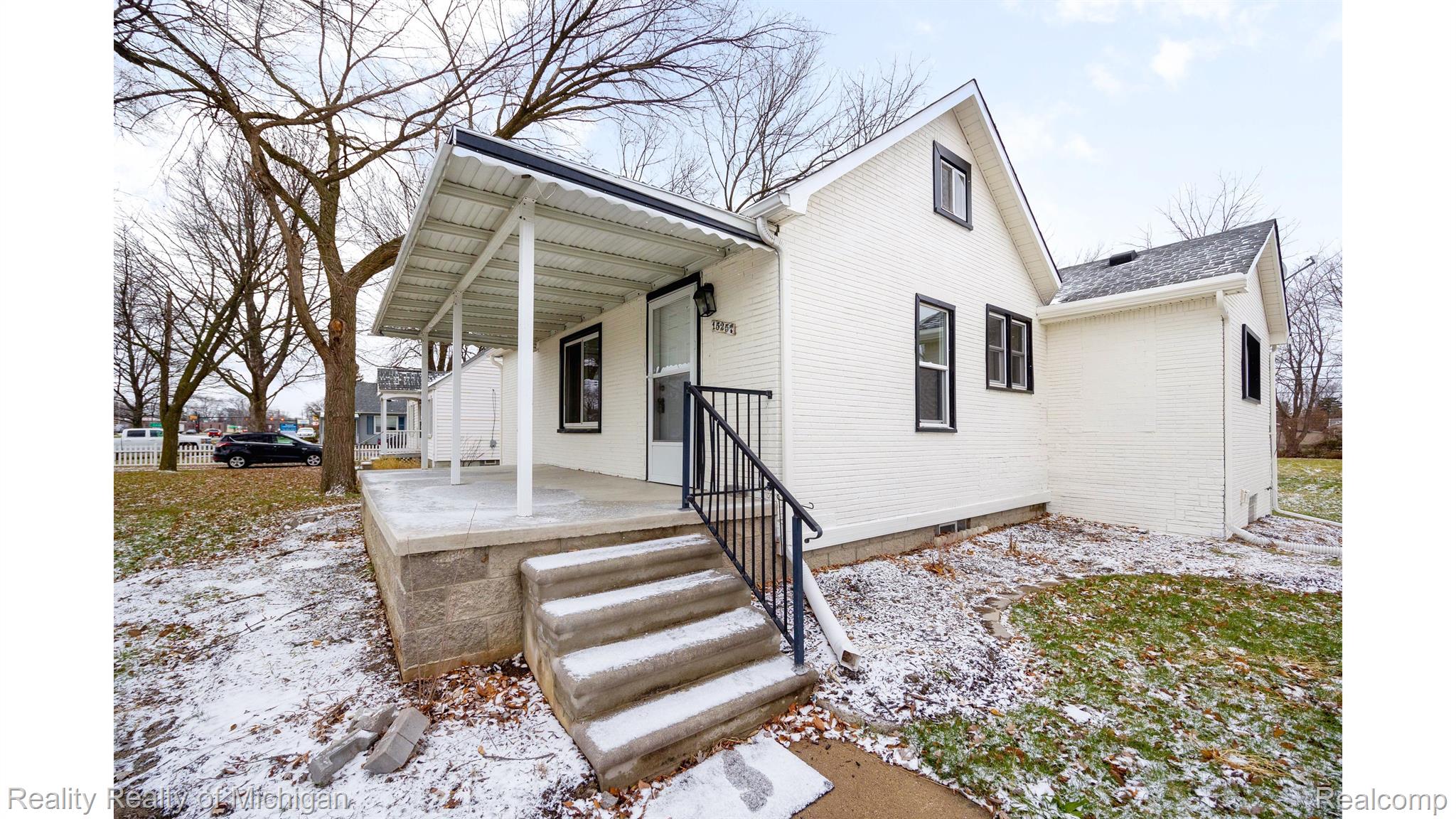 15257 Allen Road Southgate, MI 48195 - Photo 4 of 43 Gallery Image 4