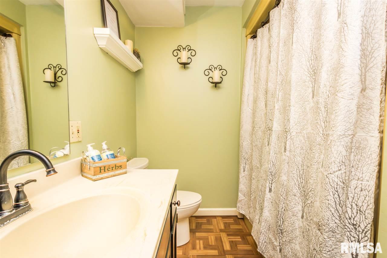 205 East Walnut Street Dunlap, IL 61525 - Photo 18 of 27 Gallery Image 18