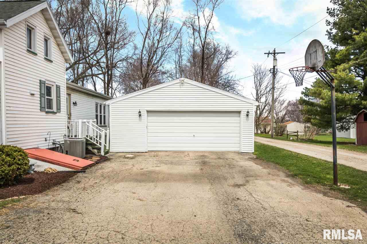 205 East Walnut Street Dunlap, IL 61525 - Photo 3 of 27 Gallery Image 3