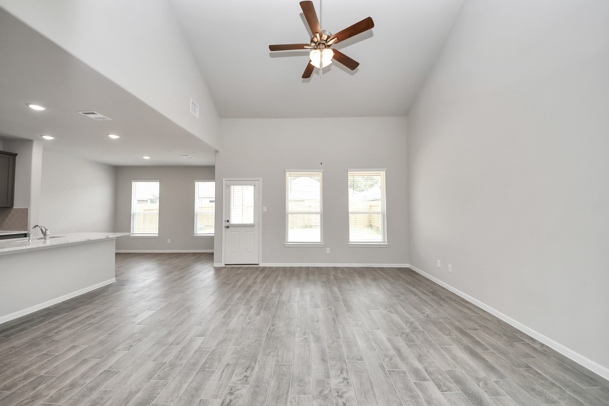 22826 Xanthos Street Tomball, TX 77377 - Photo 8 of 47