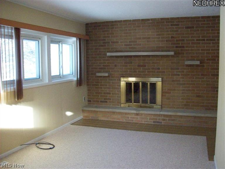 24245 Randolph Road Bedford Heights, OH 44146 - Photo 11 of 21 Family Room fireplace