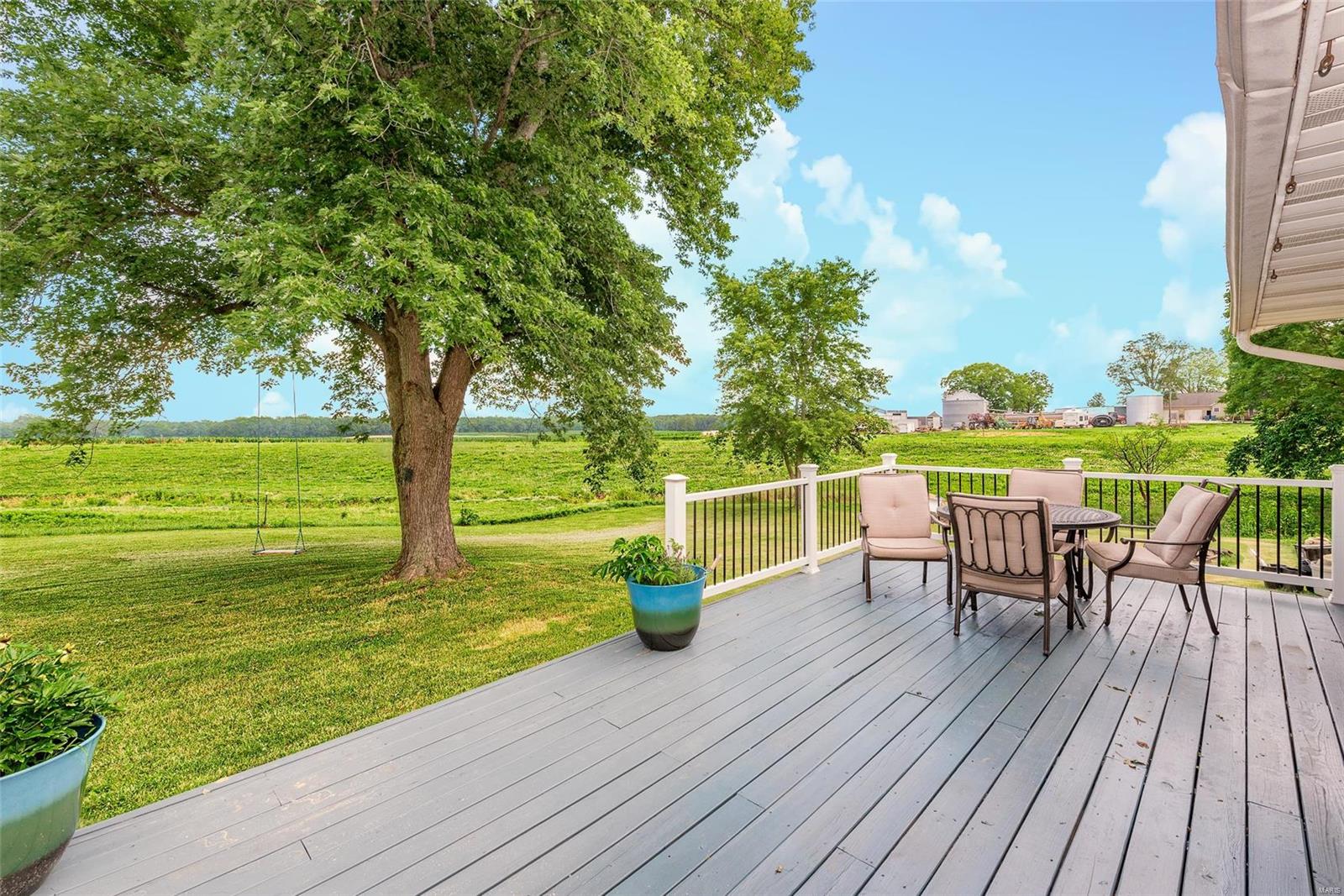 348 Blackjack Road Troy, IL 62294 - Photo 15 of 19