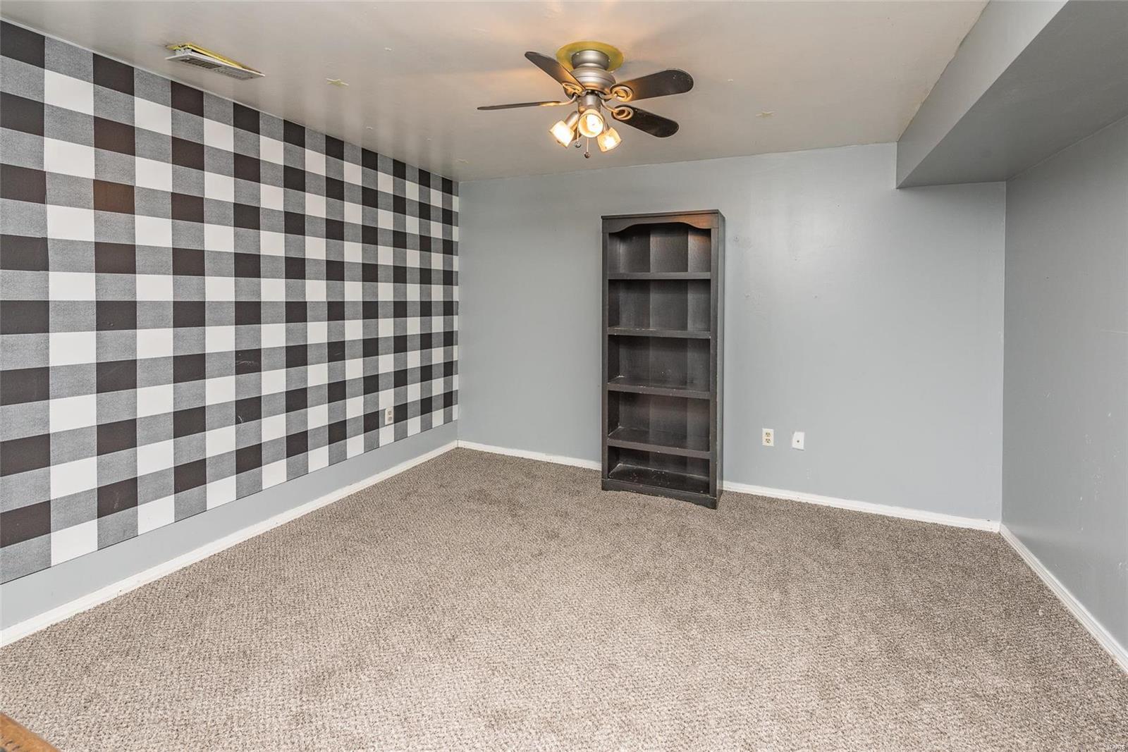 348 Blackjack Road Troy, IL 62294 - Photo 16 of 19