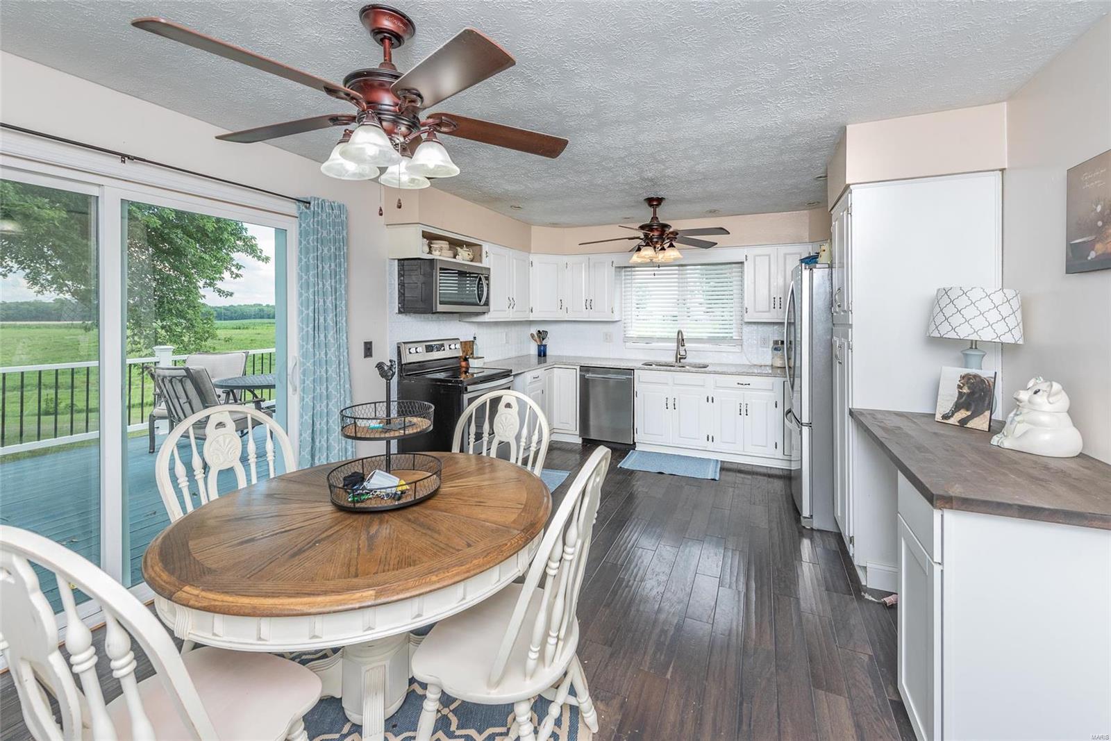 348 Blackjack Road Troy, IL 62294 - Photo 7 of 19