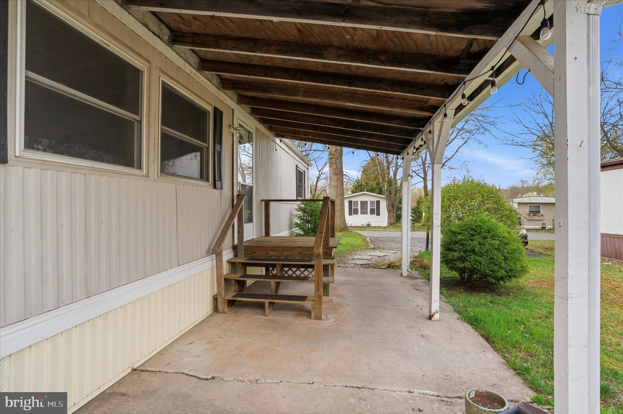 7 Oak Drive Spring City, PA 19475 - Photo 2 of 15 Outdoor space with extra large shed