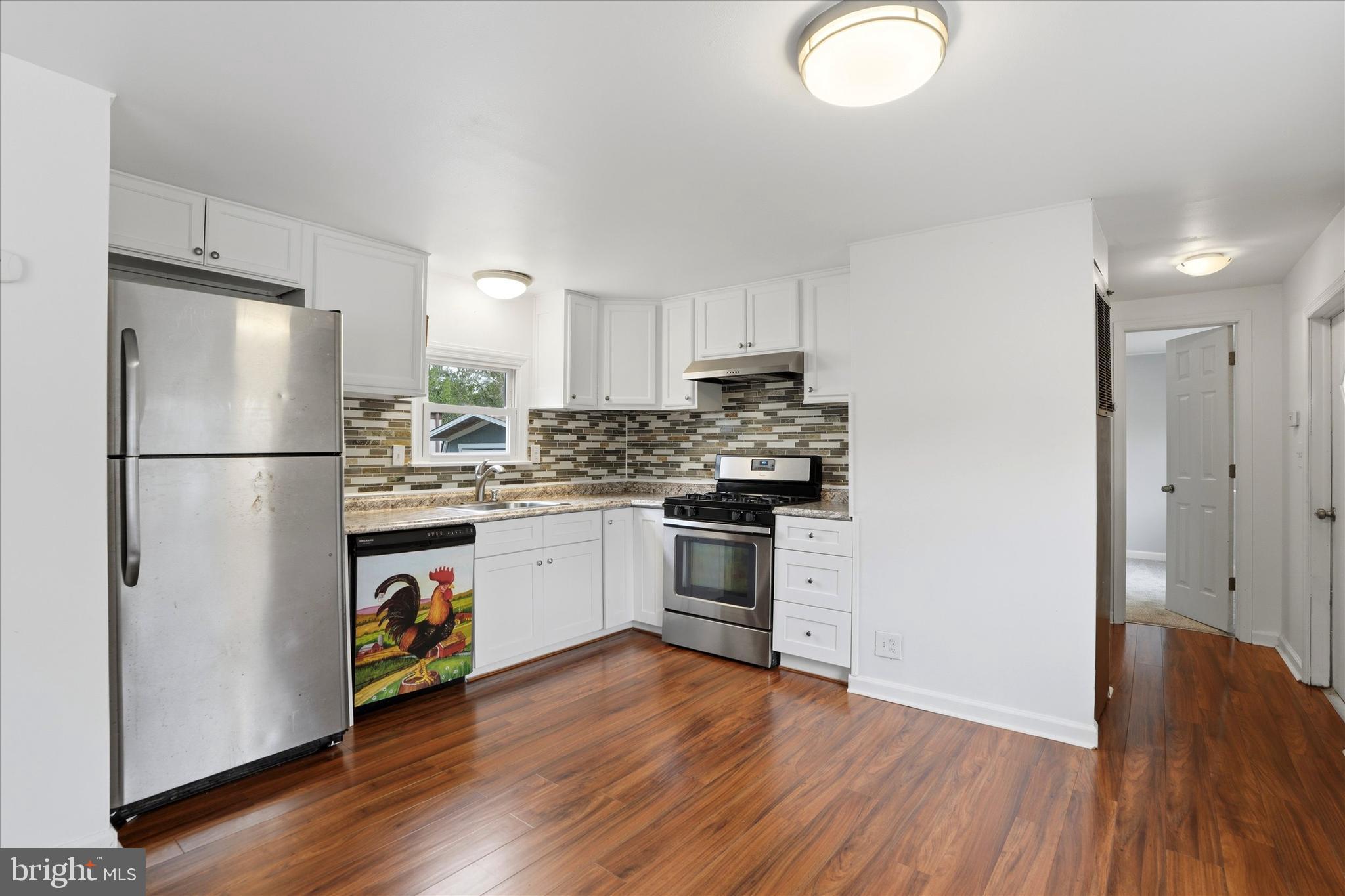 7 Oak Drive Spring City, PA 19475 - Photo 6 of 15 Kitchen