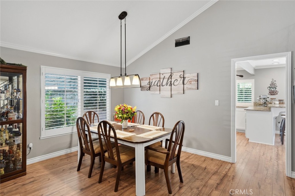 25823 Lochmoor Road Valencia, CA 91355 - Photo 10 of 51