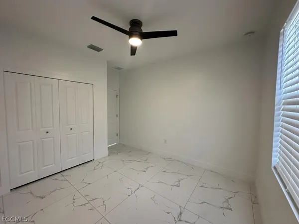 $2,300 | 325 Paulcrest Avenue, Lehigh Acres, FL 33974