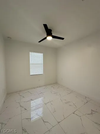 $2,300 | 325 Paulcrest Avenue, Lehigh Acres, FL 33974