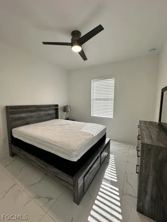 $2,300 | 325 Paulcrest Avenue, Lehigh Acres, FL 33974