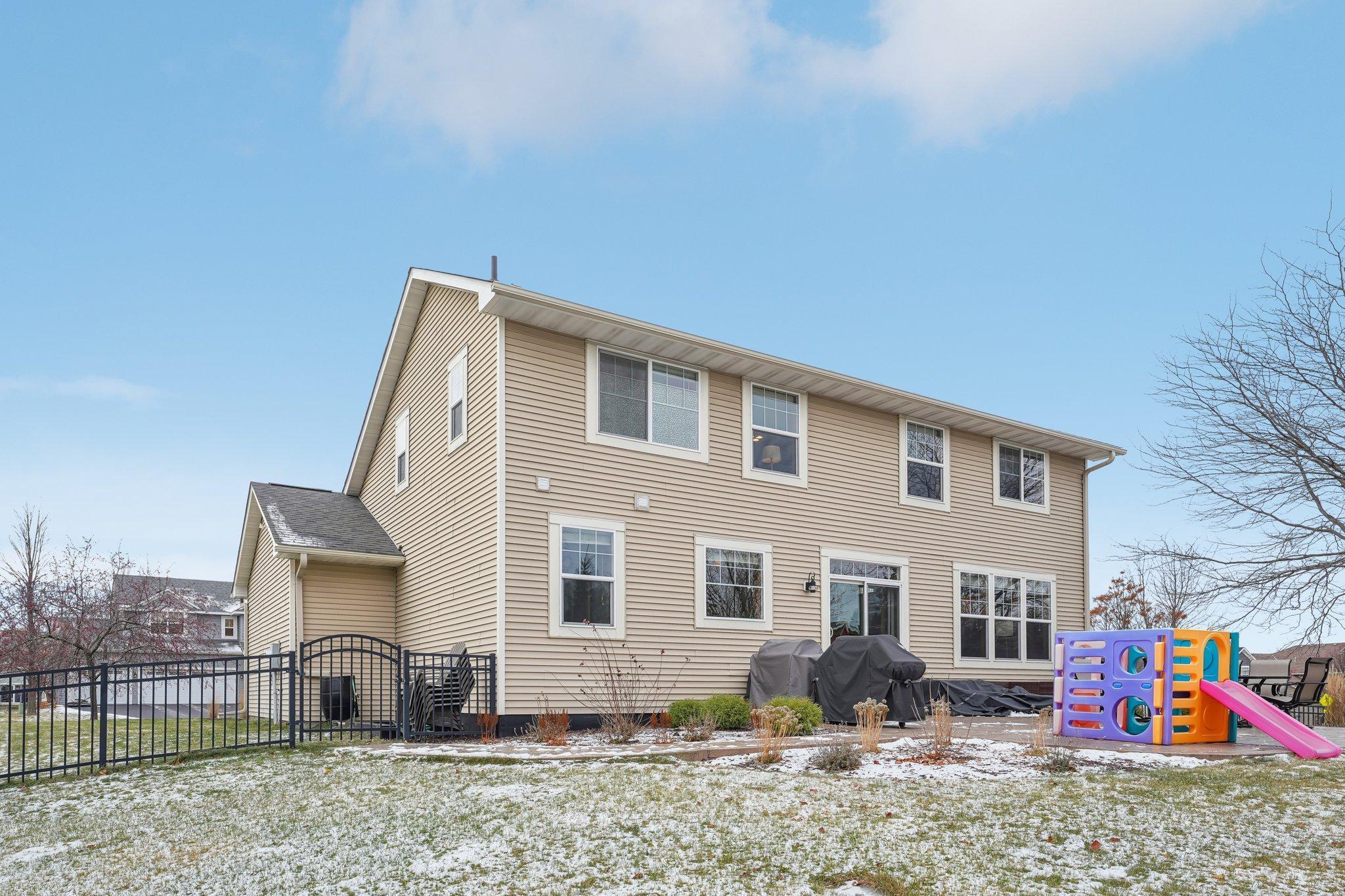 11310 Traverse Road Woodbury, MN 55129 - Photo 51 of 77 Gallery Image 51
