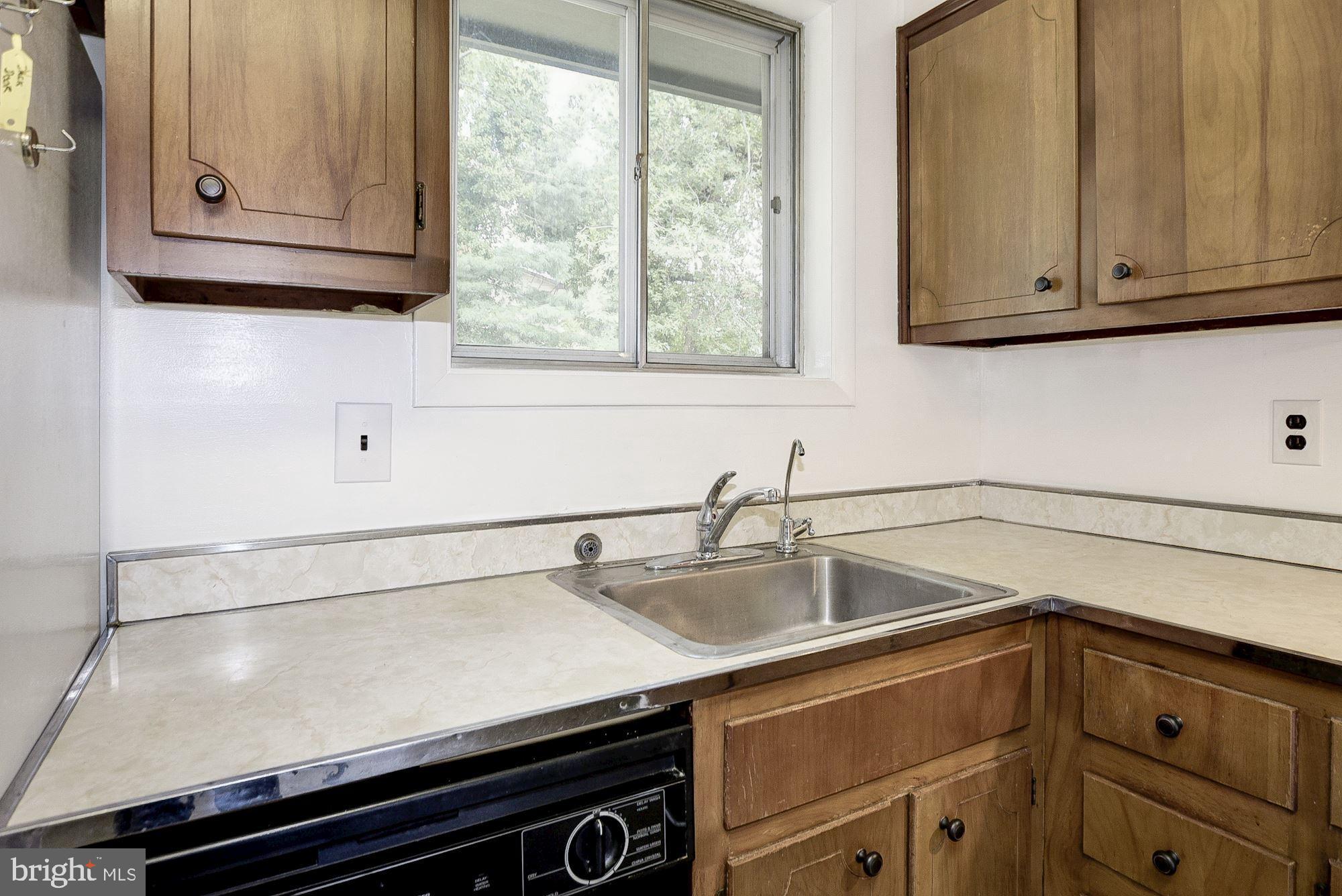 12101 Kerwood Road Silver Spring, MD 20904 - Photo 12 of 33 Gallery Image 12