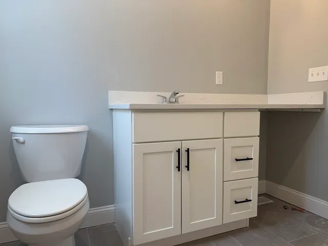 $4,100 | 23 Kashmir's Way, Unit 23, Lakeville, MA 02347