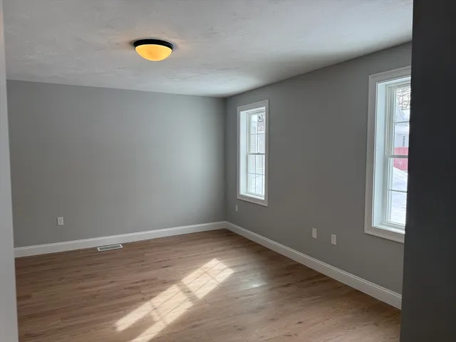 $4,100 | 23 Kashmir's Way, Unit 23, Lakeville, MA 02347