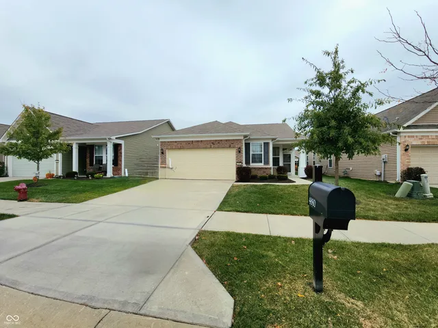 $330,000 | 4880 Dahlia Drive, Plainfield, IN 46168