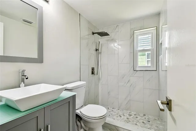 $400,000 | 16138 Manorwood Circle, Tampa, FL 33624