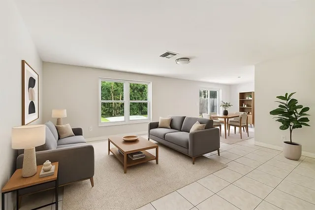 $400,000 | 16138 Manorwood Circle, Tampa, FL 33624