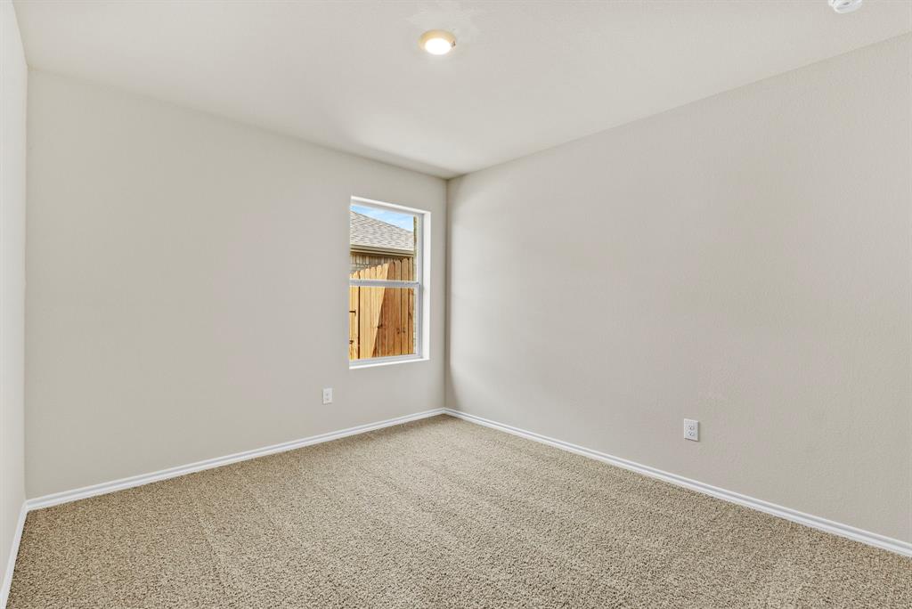 504 Marsh Street Cleburne, TX 76033 - Photo 16 of 24