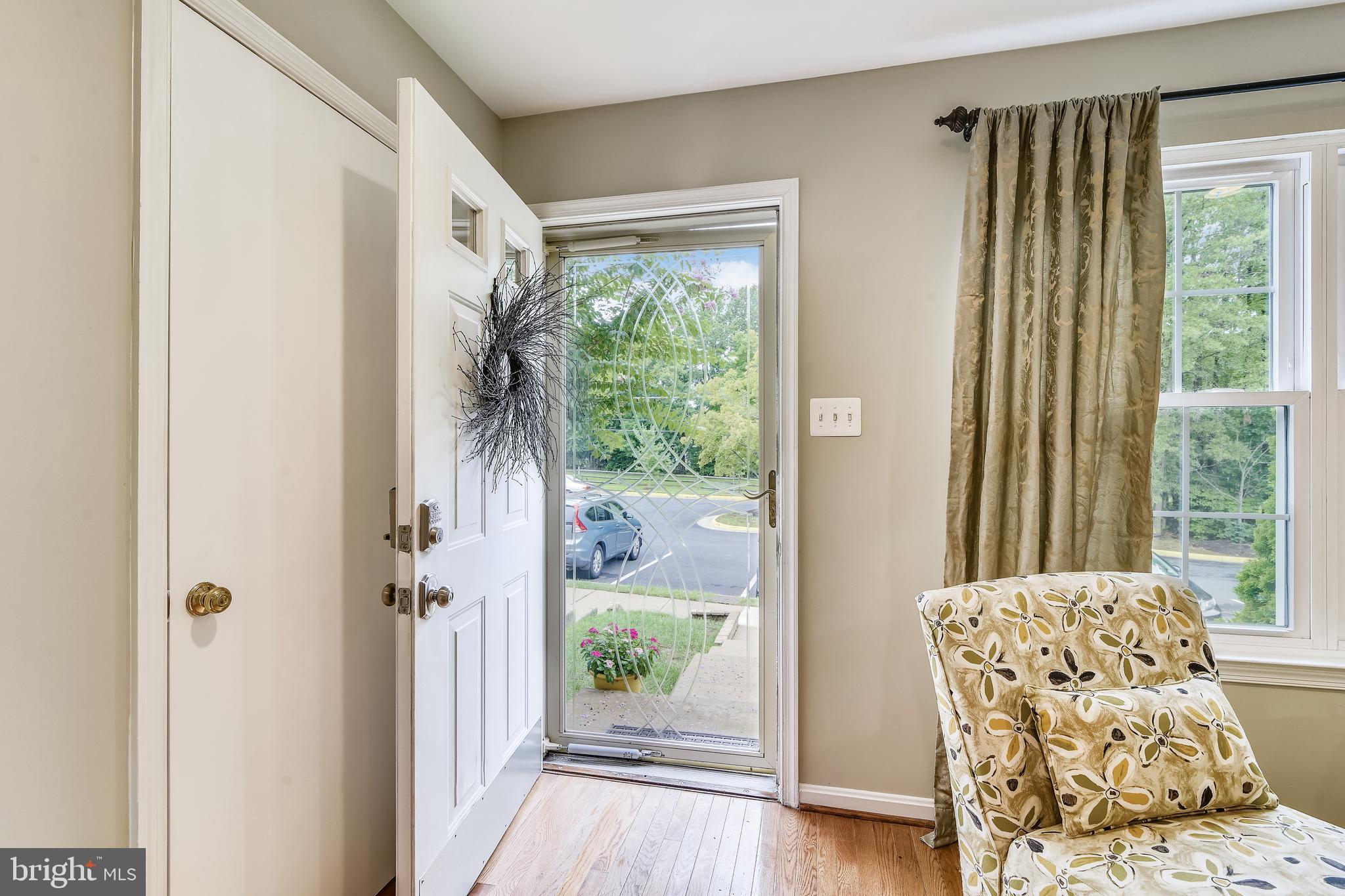 13563 Ruddy Duck Road Clifton, VA 20124 - Photo 3 of 54 Gallery Image 3