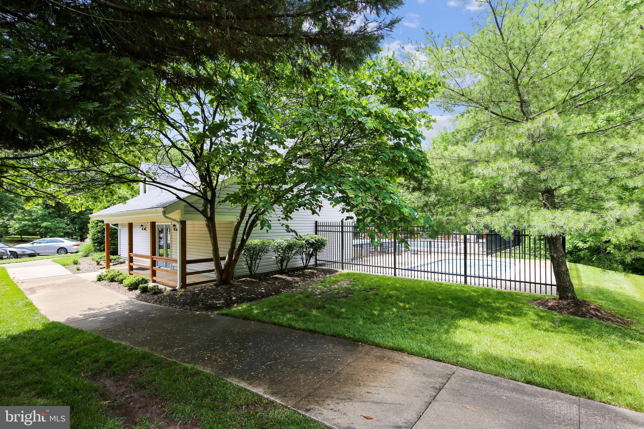 13563 Ruddy Duck Road Clifton, VA 20124 - Photo 49 of 54 pool house
