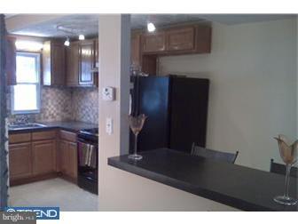 233 Laurel Road Sharon Hill, PA 19079 - Photo 3 of 4 Kitchen