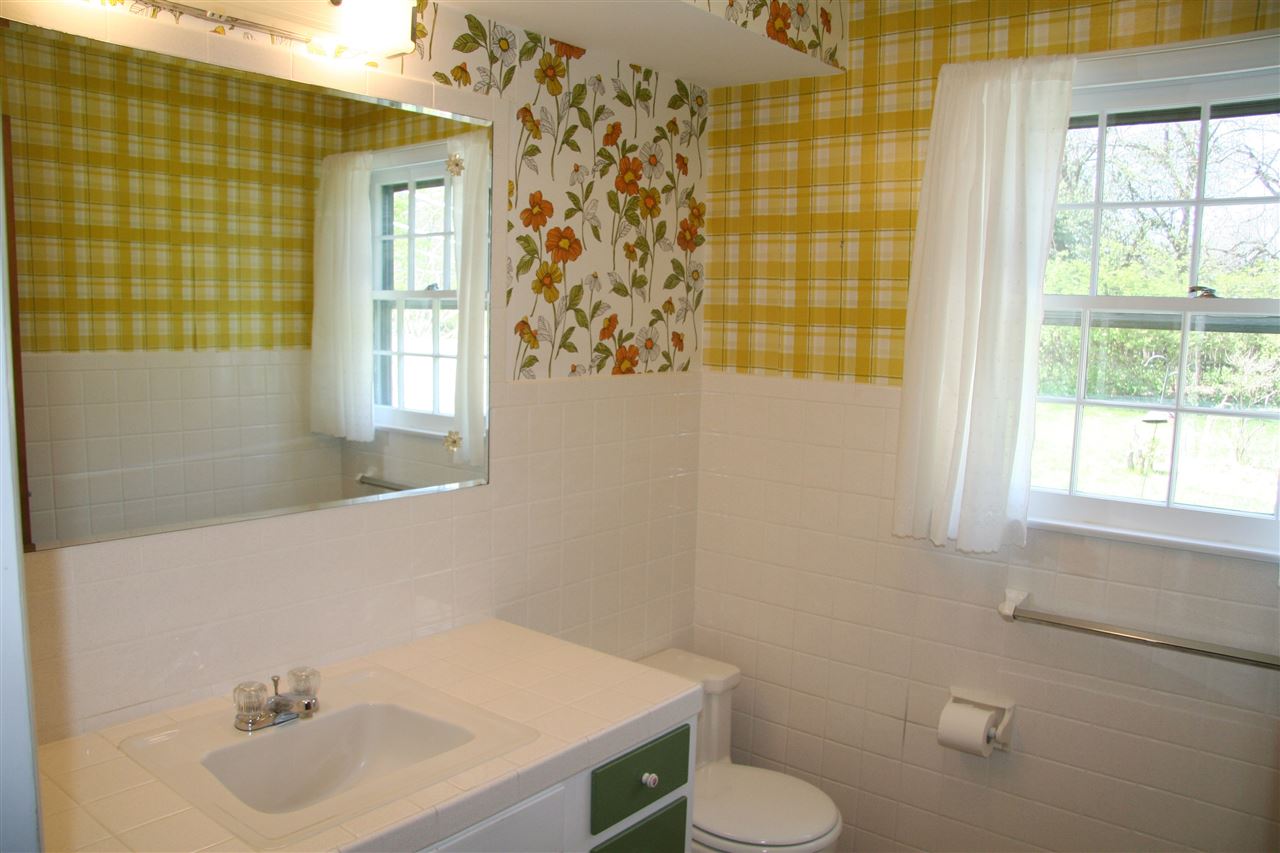 1330 South Valley Forge Road Bloomington, IN 47401 - Photo 11 of 36