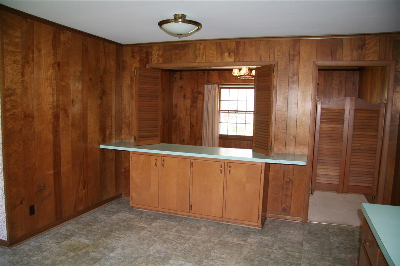 1330 South Valley Forge Road Bloomington, IN 47401 - Photo 14 of 36