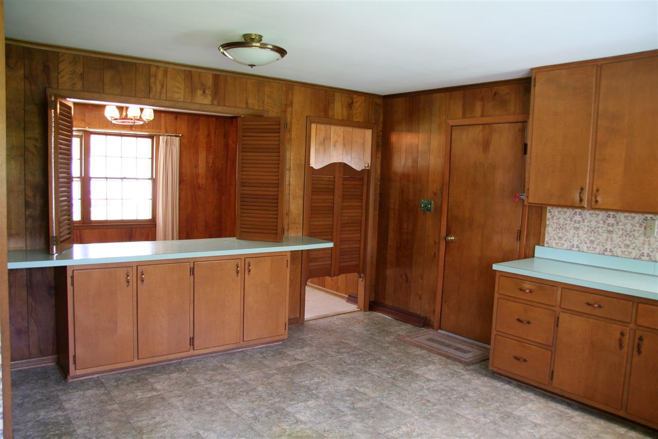 1330 South Valley Forge Road Bloomington, IN 47401 - Photo 15 of 36