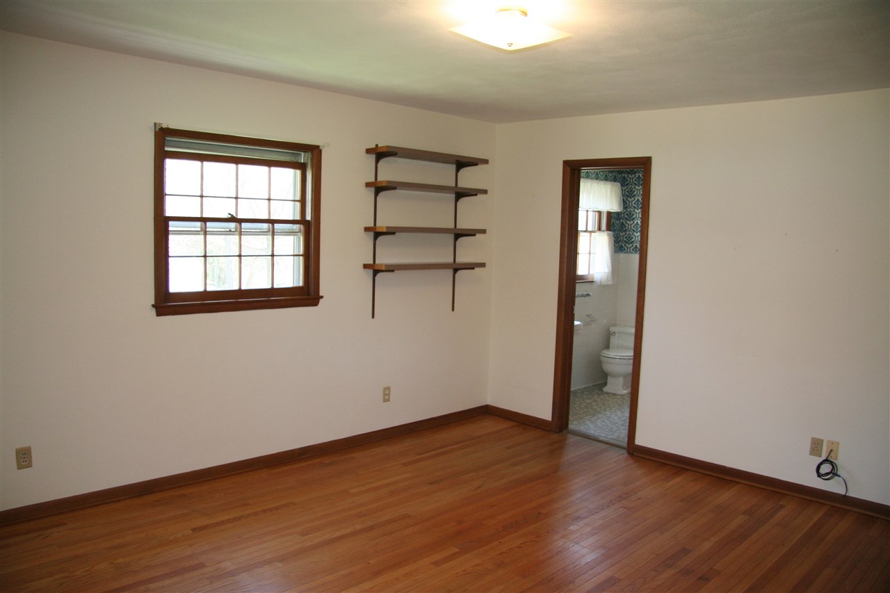 1330 South Valley Forge Road Bloomington, IN 47401 - Photo 20 of 36