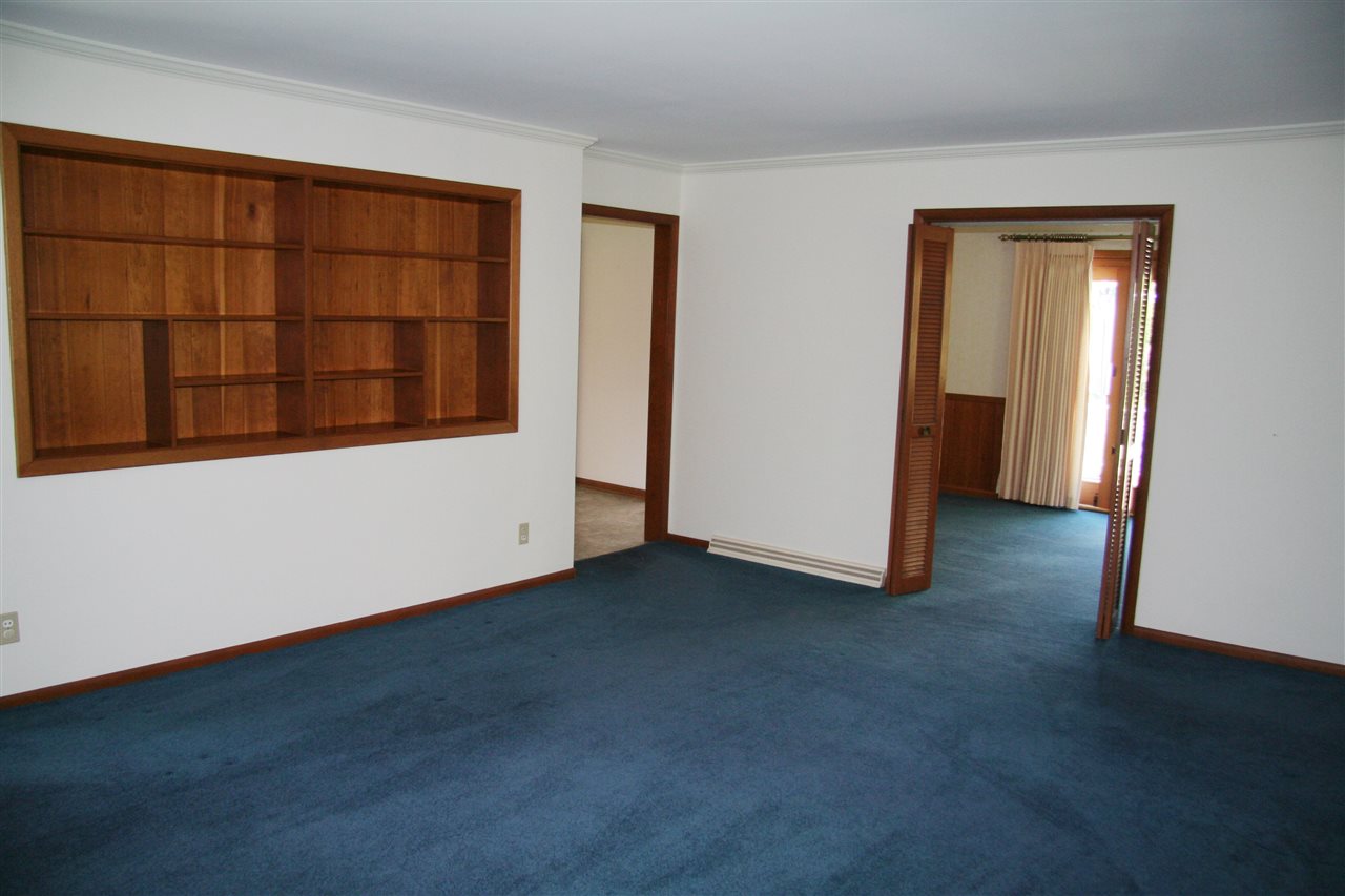 1330 South Valley Forge Road Bloomington, IN 47401 - Photo 3 of 36