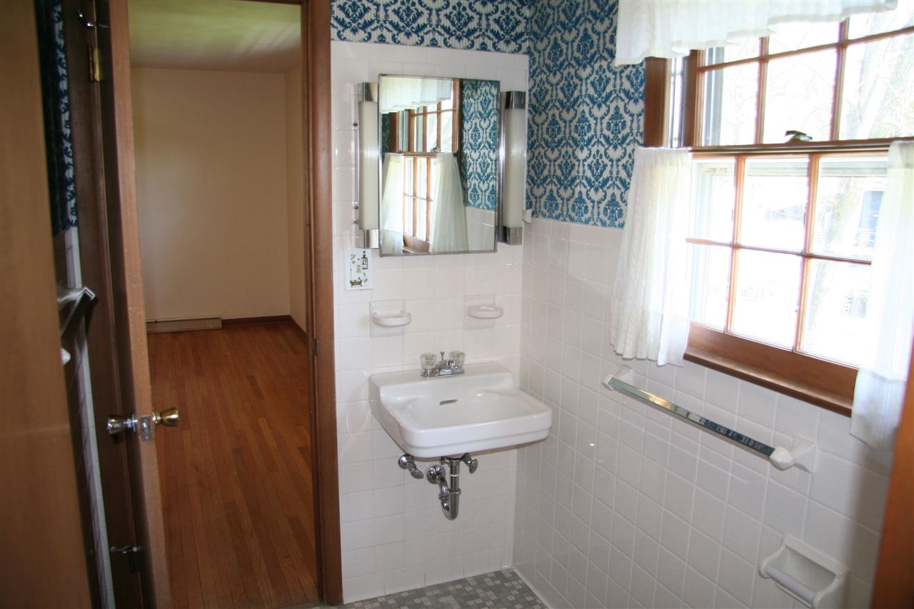 1330 South Valley Forge Road Bloomington, IN 47401 - Photo 23 of 36