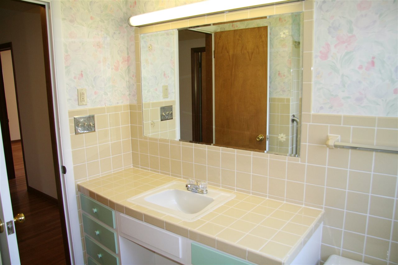 1330 South Valley Forge Road Bloomington, IN 47401 - Photo 27 of 36