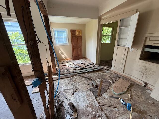 1026 Carl Breeding Way Jackson, MI 49203 - Photo 5 of 22 IMG_1825