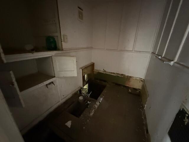 1026 Carl Breeding Way Jackson, MI 49203 - Photo 9 of 22 IMG_1829