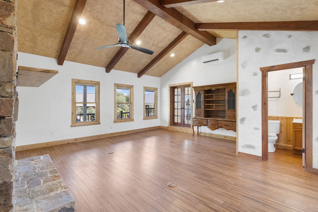 434 Gold-Schaefer Road Fredericksburg, TX 78624 - Photo 28 of 35