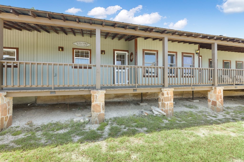 434 Gold-Schaefer Road Fredericksburg, TX 78624 - Photo 5 of 35