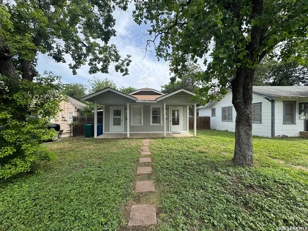 $850 | 1813 McKinley Avenue, San Antonio, TX 78210
