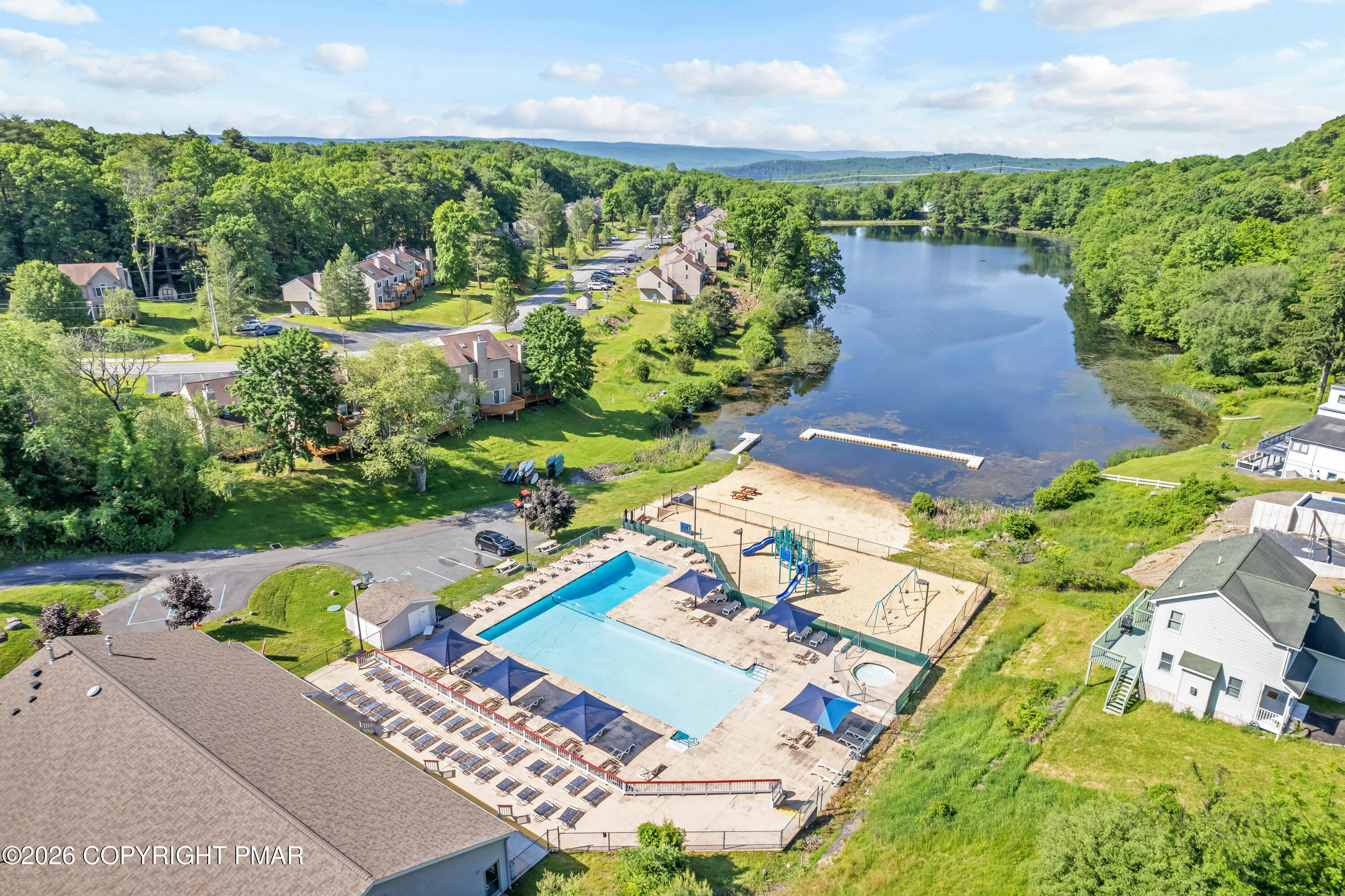 387 Canterbury Road Bushkill, PA 18324 - Photo 21 of 26 Saw Creek Amenities