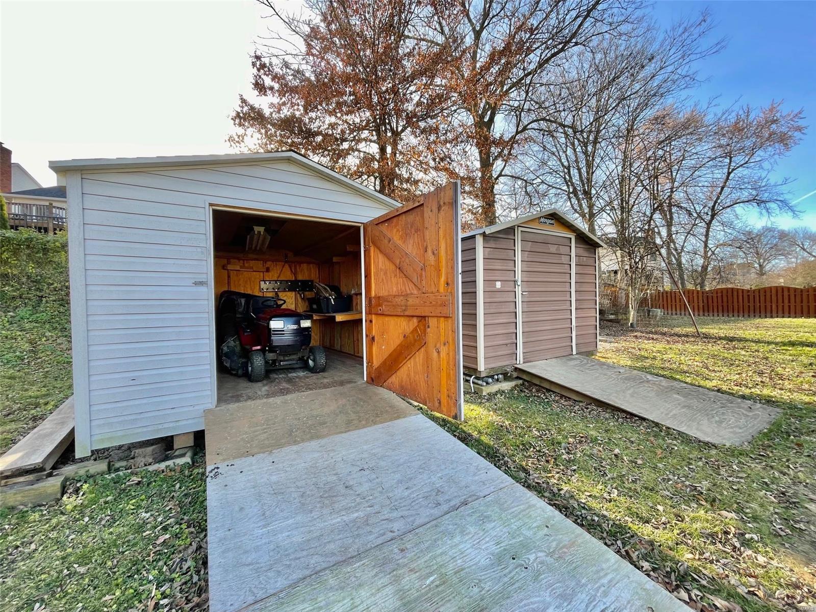 674 Forder Road St. Louis, MO 63129 - Photo 29 of 30 Gallery Image 29