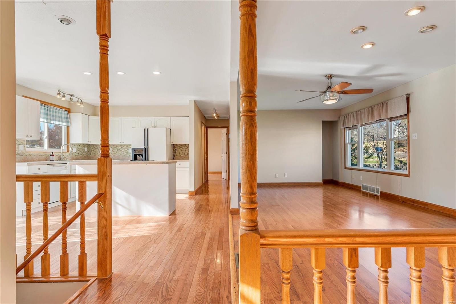 674 Forder Road St. Louis, MO 63129 - Photo 6 of 30 Gallery Image 6