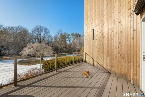 $2,095,000 | 2177 Cross Highway, Fairfield, CT 06824