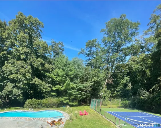 $2,095,000 | 2177 Cross Highway, Fairfield, CT 06824