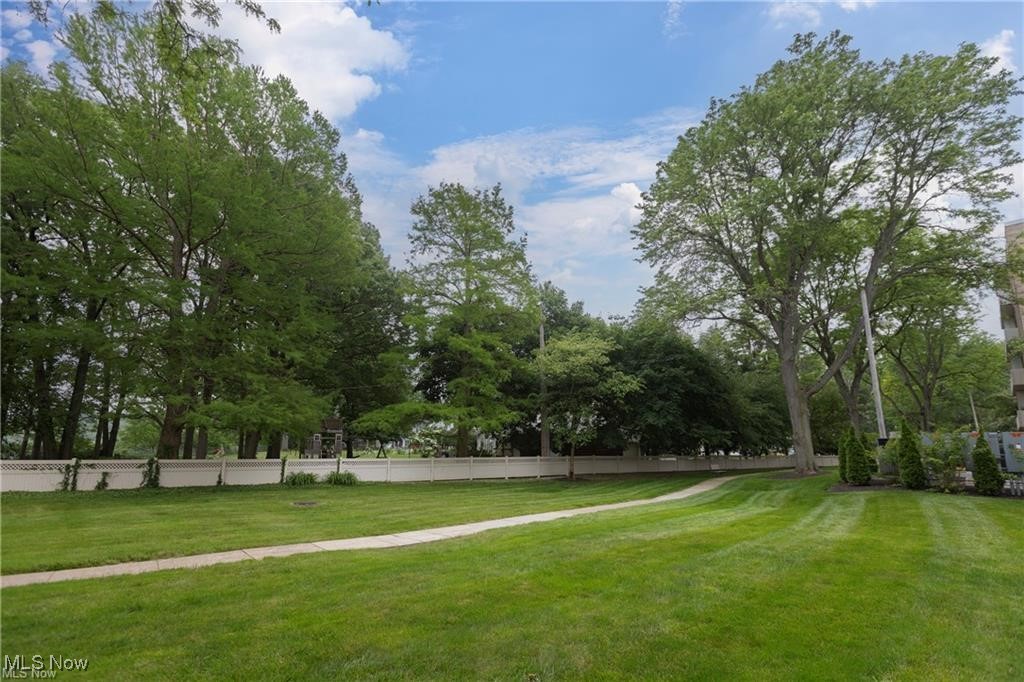 2089 Wooster Road, Unit C42 Rocky River, OH 44116 - Photo 34 of 43 Beautiful green space for all to enjoy