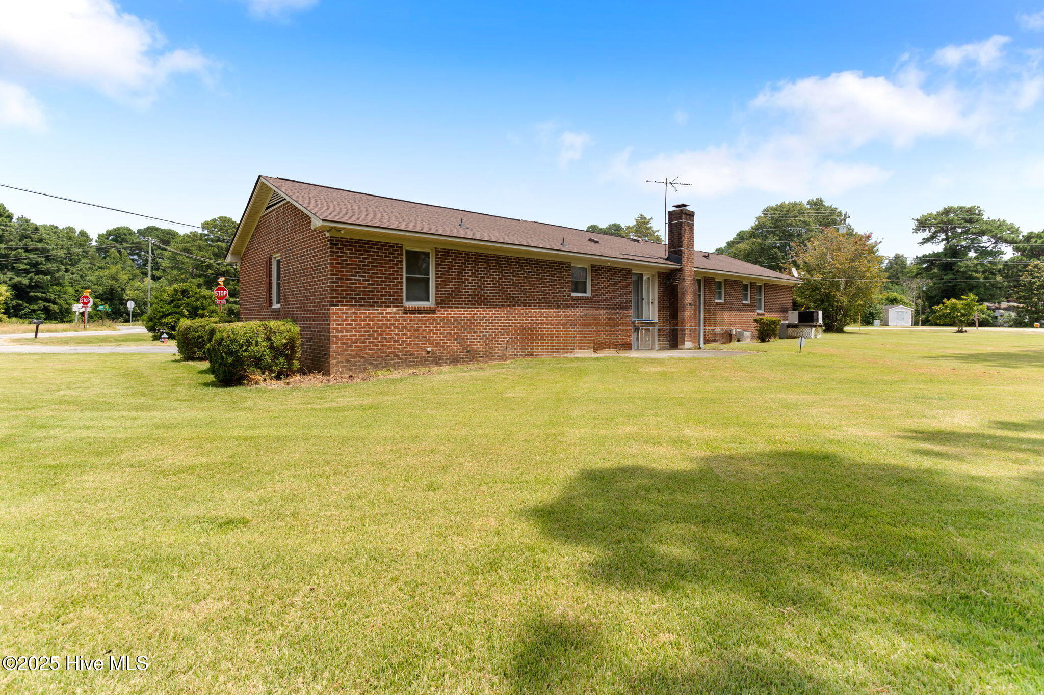 1852 Springfield Road Rocky Mount, NC 27801 - Photo 8 of 31 10-web-or-mls-1852-springfield-rd