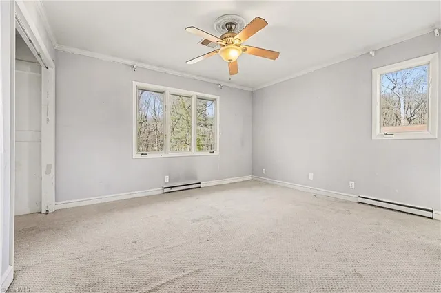 $363,000 | 914 Oakcrest Drive, Reidsville, NC 27320