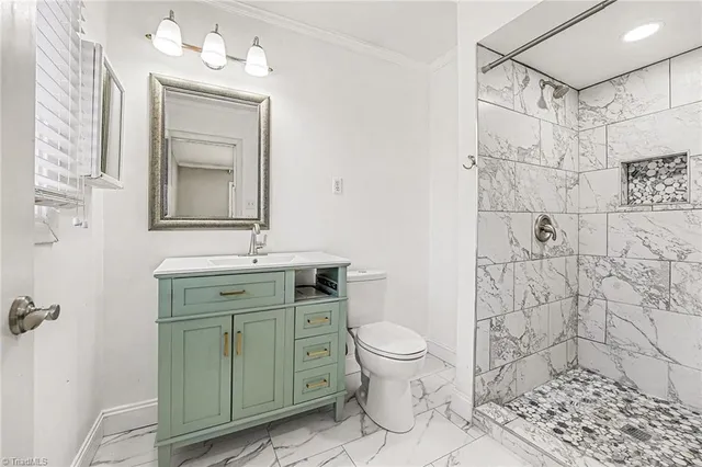 $363,000 | 914 Oakcrest Drive, Reidsville, NC 27320